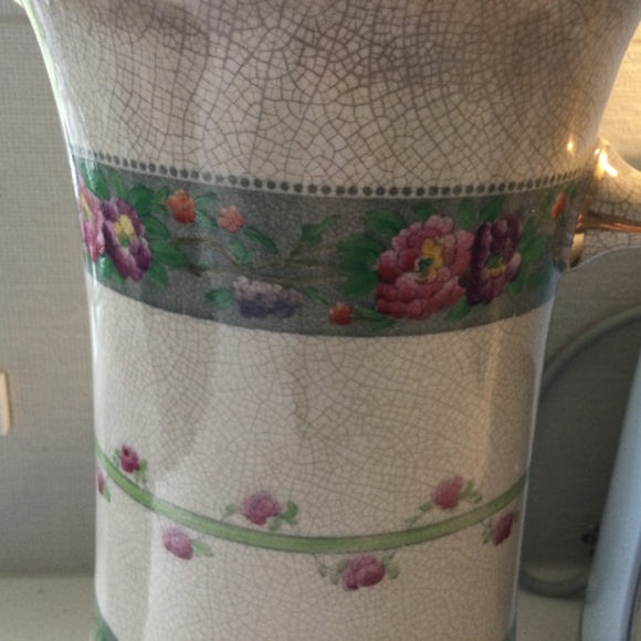 Beautiful large ANTIQUE HAND PAINTED PORCELAIN PITCHER  GOLD TRIM - Picture 3 of 9